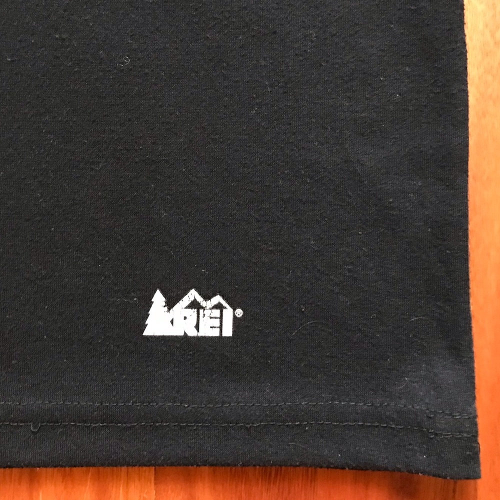 REI Base Layer Shirt Medium Black Quick Dry Tee - Picture 4 of 8